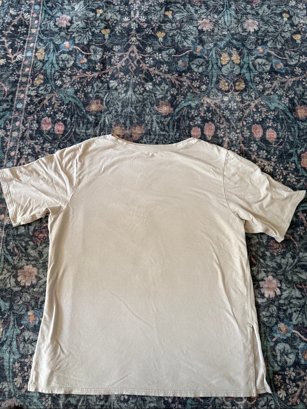 Lululemon Crew Neck T-Shirt - Cream
